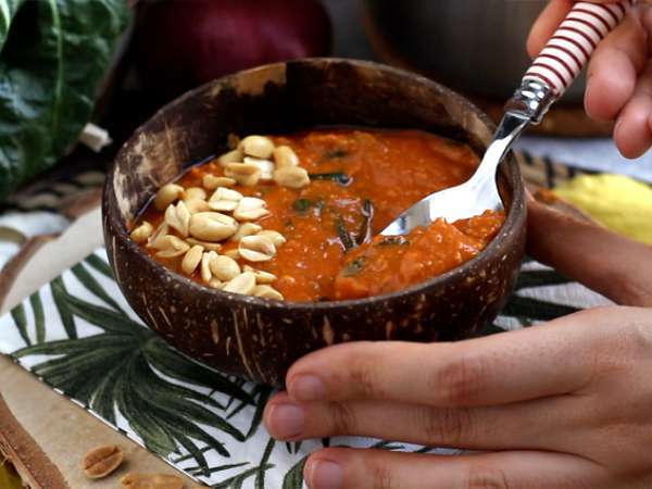 Afrika çorbası: domates, yer fıstığı ve pazı - Afrika Yer Fıstığı çorbası - Hazırlık adım 5
