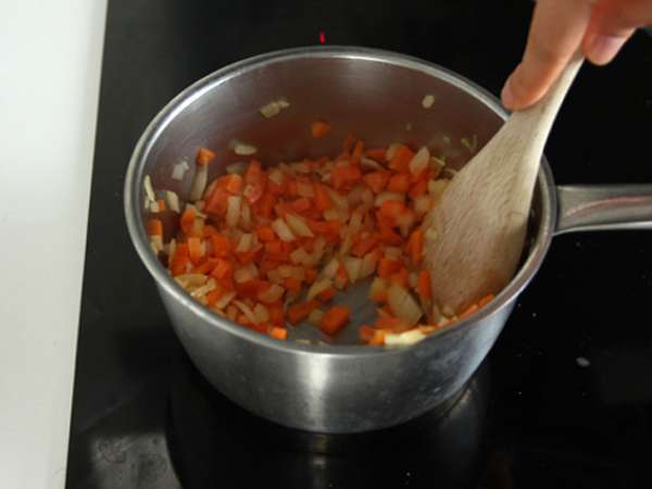 Tortellini çorbası - Hazırlık adım 4