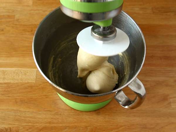 Ev yapımı şekerli turta - Hazırlık adım 3