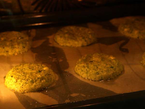 Kabak ve beyaz peynir köftesi - Hazırlık adım 6