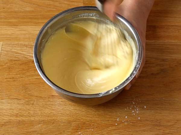 Ev yapımı peynirli kek - Hazırlık adım 4