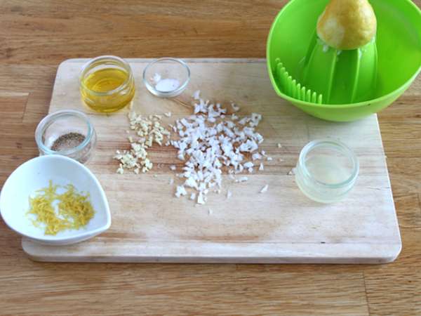 Kabak, keçi peyniri ve limon salatası - Hazırlık adım 1