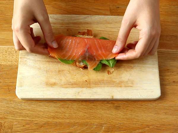 Kruvasanlı brunch sandviçi - Hazırlık adım 3