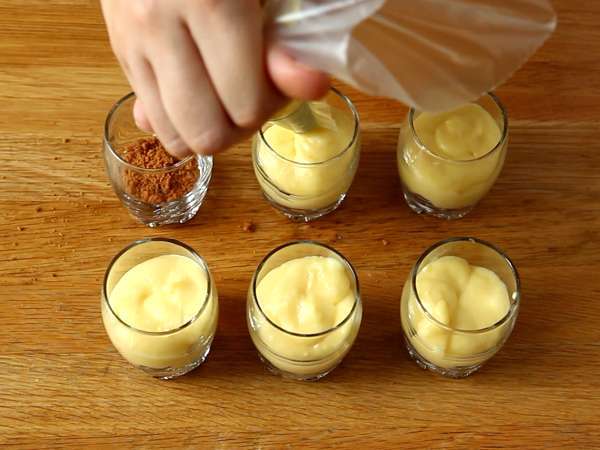 Limonlu beze turtası bardakları - Hazırlık adım 7