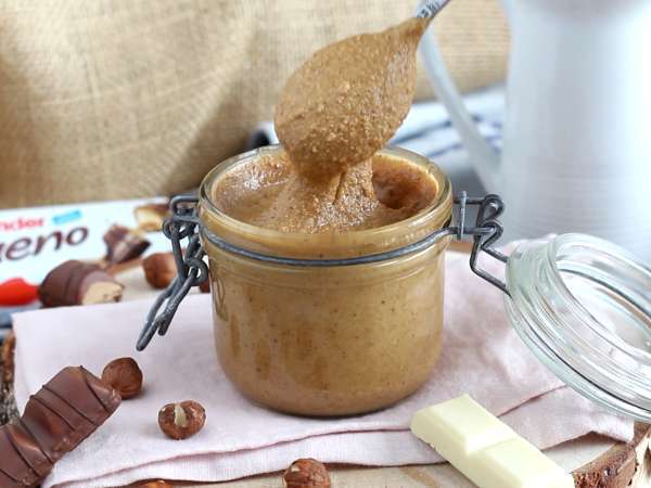 Kinder Bueno aroma sürme - sadece 2 malzeme - Hazırlık adım 5