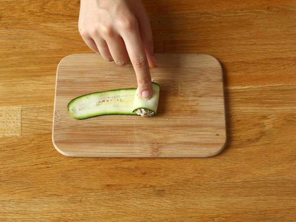 Kabak ve sardalya ruloları - Hazırlık adım 3