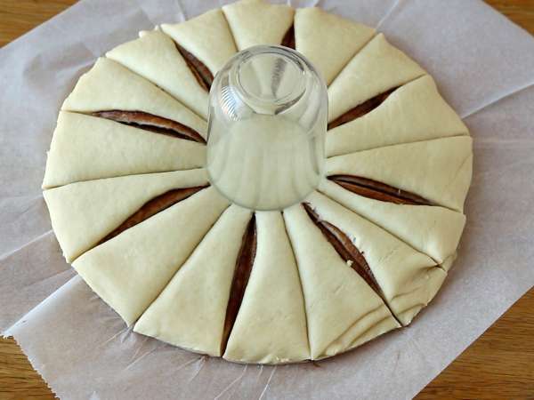 Sürme ile pul börek - Hazırlık adım 9