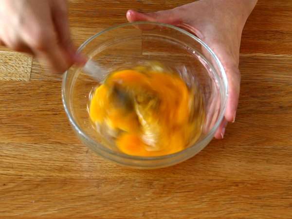 Omletli sandviç - Fransız tostlu omletli sandviç - Yumurtalı sandviç hack - Hazırlık adım 1