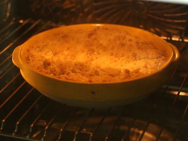 Ekstra gevrek ve eriyen elma-armut crumble - Hazırlık adım 4