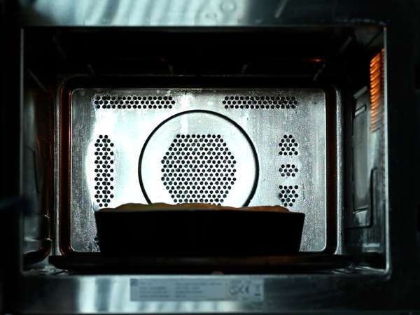 Mikrodalga börek: son dakika hızlı tatlısı - Hazırlık adım 4