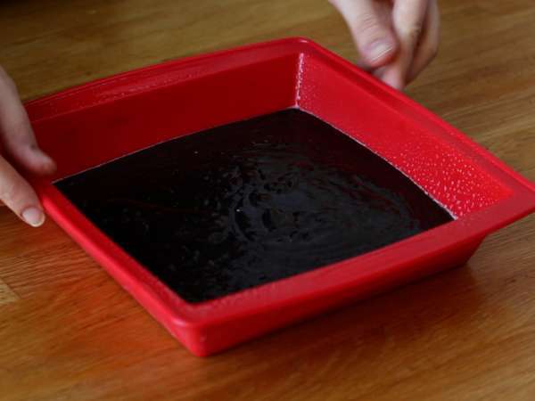 Mikrodalgada 6 dakikada hazır, sadece 3 malzemeli Oreo keki! - Hazırlık adım 3