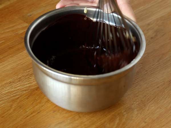 Paskalya brownisi ve krem şantili verrines - Hazırlık adım 1