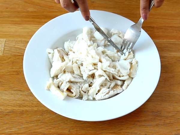 Bacalhau à Brás, kolay ve lezzetli geleneksel bir Portekiz tarifi - Hazırlık adım 2