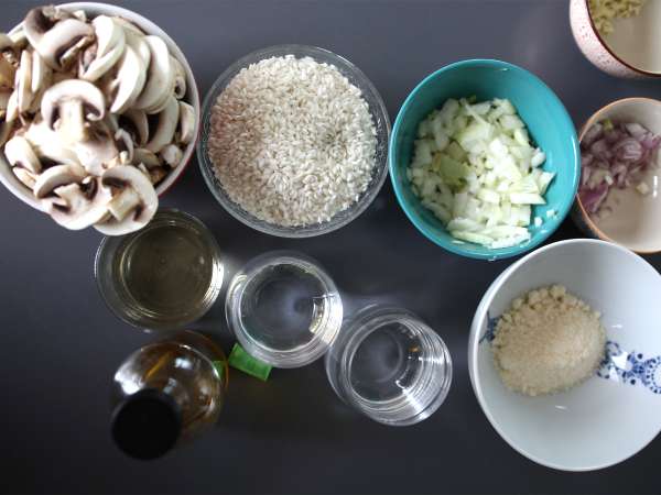 Cookeo'da mantarlı risotto - Hazırlık adım 1