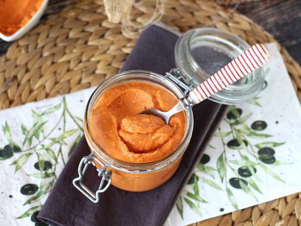 Kremalı burrata peynirli Calabria usulü pesto - Hazırlık adım 6