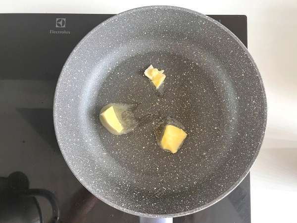 Domuz pirzolasını tavada nasıl kızartırsınız? - Hazırlık adım 2