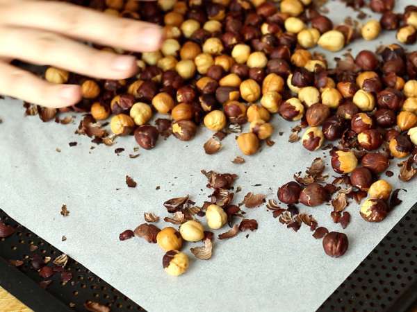 Ev yapımı gianduja, kahvenin yanında mükemmel olan süper kolay bir İtalyan tarifi! - Hazırlık adım 2