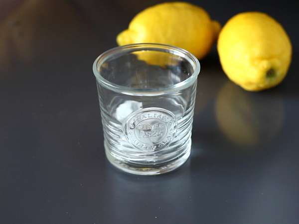 Limoncello ile spritz, yaz için mükemmel bir kokteyl! - Hazırlık adım 1