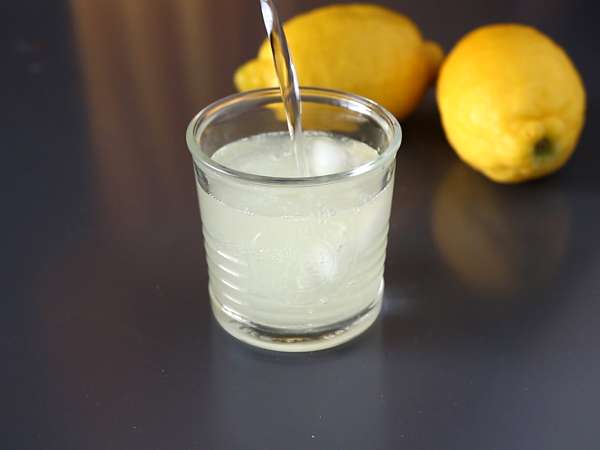 Limoncello ile spritz, yaz için mükemmel bir kokteyl! - Hazırlık adım 2