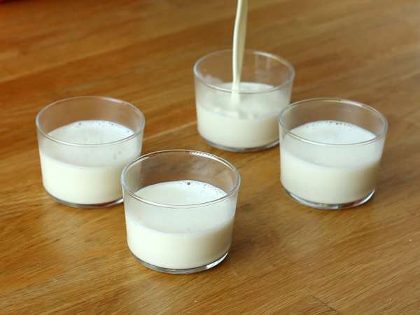 İncir soslu vanilyalı panna cotta - Hazırlık adım 4