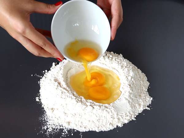 Yumurtalı garganelli nasıl hazırlanır - Hazırlık adım 2