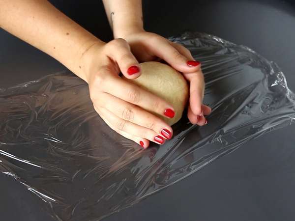 Yumurtalı garganelli nasıl hazırlanır - Hazırlık adım 4