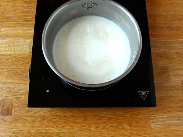 Vanilyalı panna cotta, evde yapmak için klasik tarif - Hazırlık adım 2