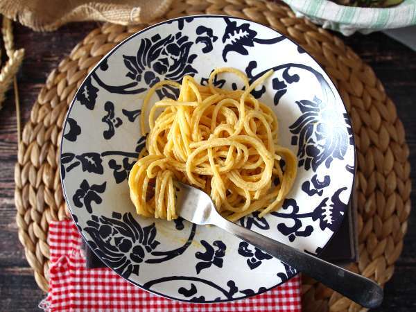 Balkabağı ve ricotta sosu, makarna ile veya ravioli içine doldurulmuş olarak mükemmel! - Hazırlık adım 5