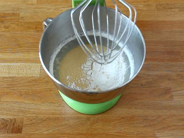 Cadılar Bayramı Bundt keki, ağız sulandıran çikolatalı bundt kek - Hazırlık adım 2