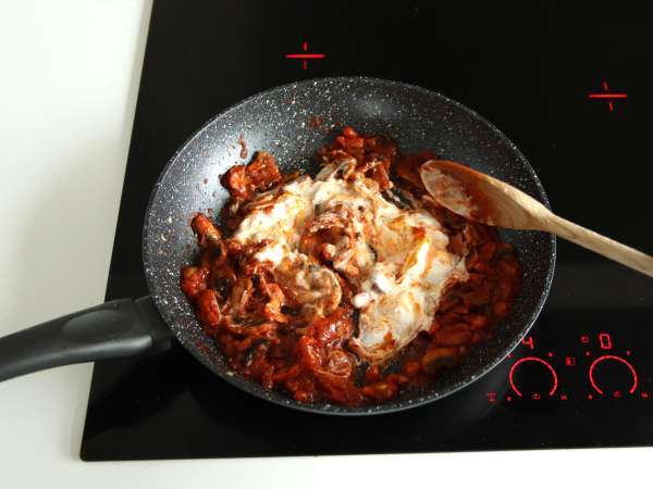 Pasta alla boscaiola, sonbahar ve kış için ideal ilk yemek - Hazırlık adım 5