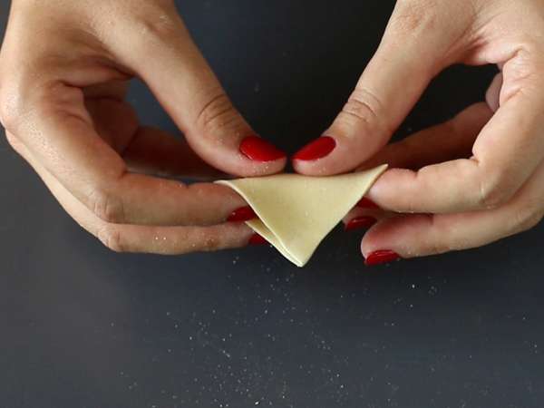 Ev yapımı makarna nasıl yapılır: sorpresine, sevimli küçük bir makarna - Hazırlık adım 5