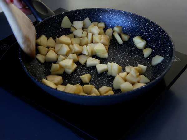 Epifani için fındık kremalı elmalı cips - Hazırlık adım 3