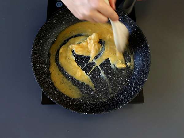 Nasi goreng, Endonezya'nın pirinç yemeği - Hazırlık adım 2