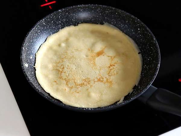 Tiramisu tarzı krep kek, kahve ve kakao ile - Hazırlık adım 1