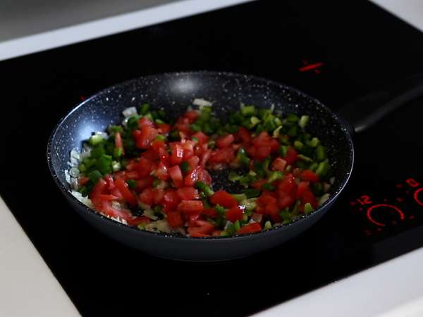 Hindistan cevizi sütü ile pişmiş çipura - bayılacağınız balık yemeği - Hazırlık adım 4