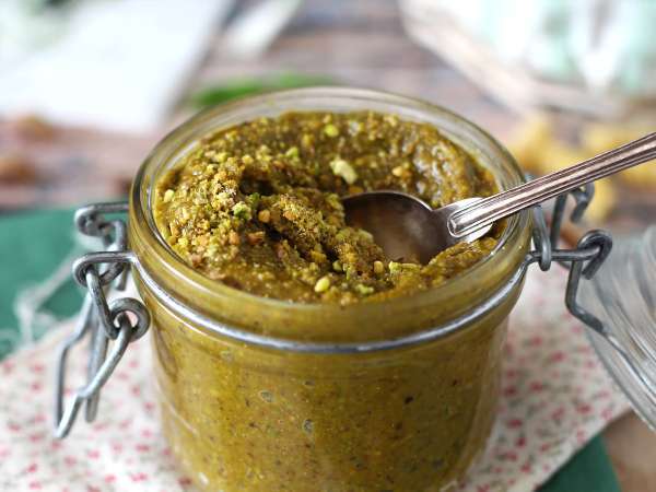 Antep fıstıklı pesto, kolay ve lezzetli bir sos - Hazırlık adım 3