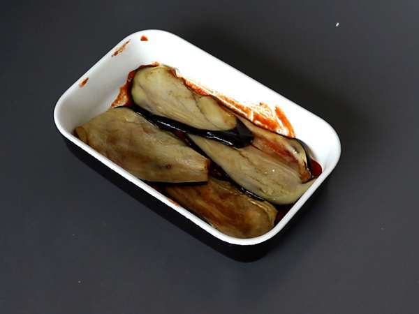 Patlıcan parmigiana, adım adım açıklanan geleneksel tarif! - Hazırlık adım 7