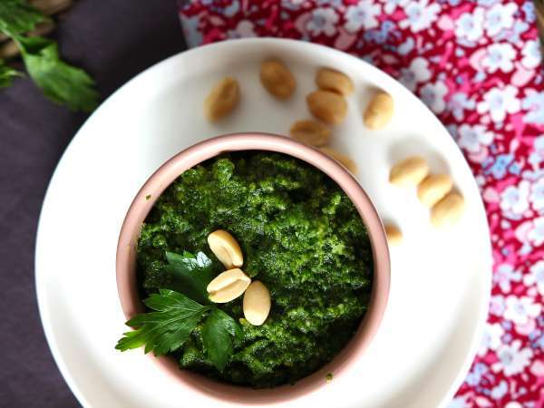 Maydanoz ve yer fıstıklı pesto, lezzet patlaması - Hazırlık adım 4