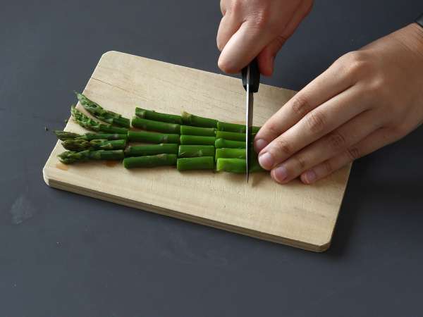 Süper gurme kuşkonmaz salatası - Hazırlık adım 5