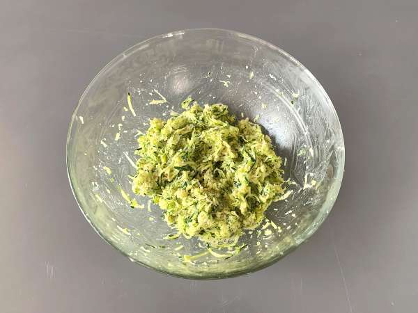 Fırında kabak köftesi - Hazırlık adım 4