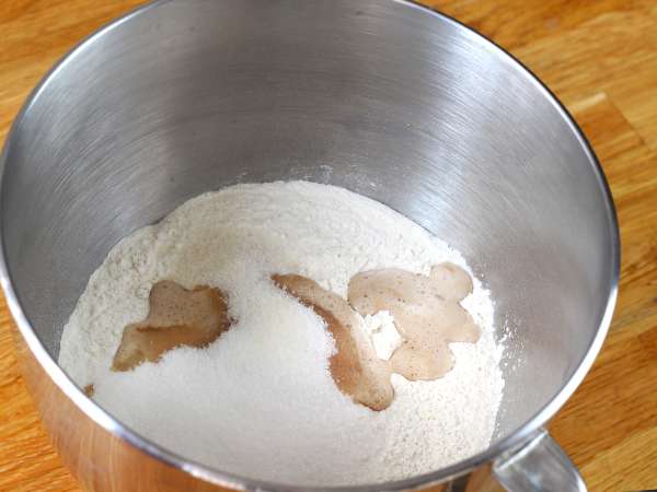 Sadece ev yapımı Fransız ruloları. - Hazırlık adım 2