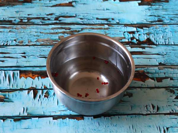 Kırmızı soğan turşusu, yemeklerinizi zenginleştirmek için mükemmel! - Hazırlık adım 2