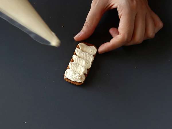 Speculoos'lu buzlu sandviçler - Hazırlık adım 3