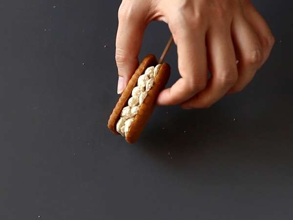 Speculoos'lu buzlu sandviçler - Hazırlık adım 5