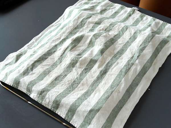 Kolay Kinder Bueno aromalı rulo, doğum günü pastası veya Noel kütüğü olarak mükemmel! - Hazırlık adım 5