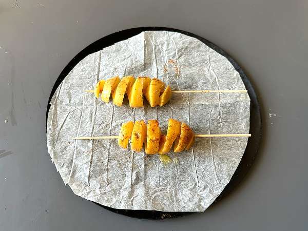 Çubukta spiral patates, makine kullanmadan kusursuz teknik - Hazırlık adım 4