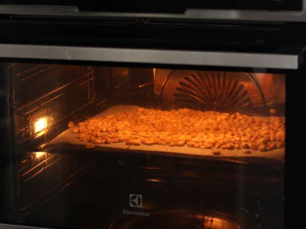 Fıstıklı pralin, hamur işlerini yeniden ziyaret etmek için mükemmel! - Hazırlık adım 1