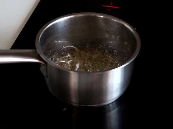 Choco flan, nemli çikolatalı kek ve vanilyalı karamelli flan'ın mükemmel birleşimi - Hazırlık adım 1