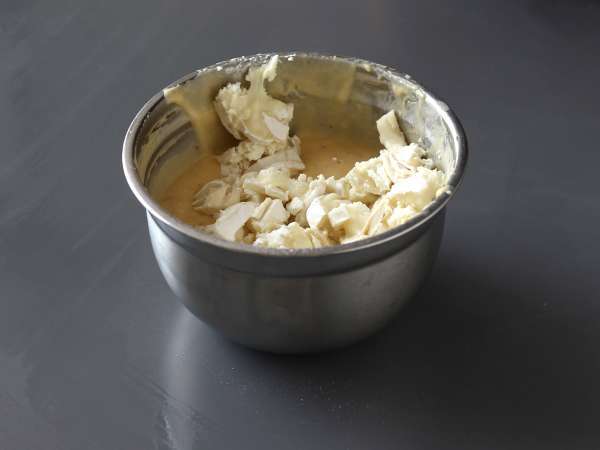 Pastırma, keçi peyniri ve cevizli kek - Hazırlık adım 5