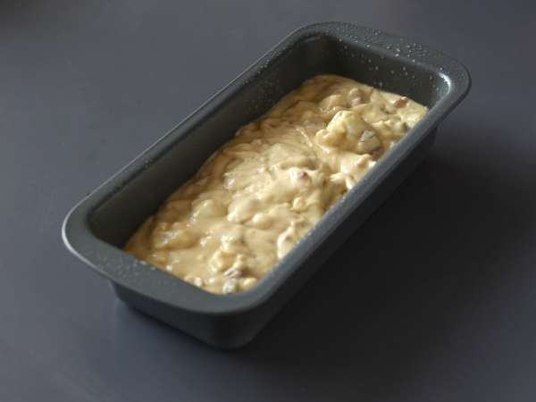 Pastırma, keçi peyniri ve cevizli kek - Hazırlık adım 6